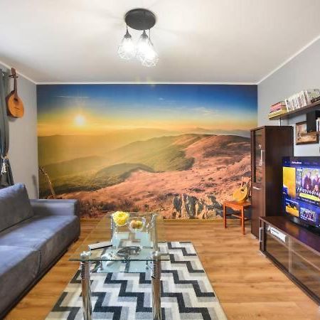 Apartament Folkowy Wujek Pod Gromadzyniem Ustrzyki Dolne Exterior foto