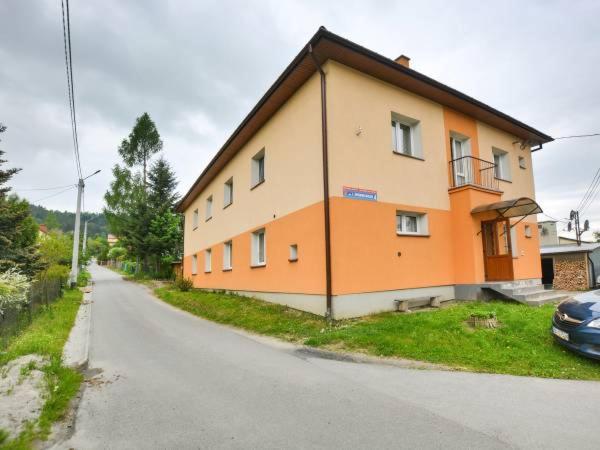Apartament Folkowy Wujek Pod Gromadzyniem Ustrzyki Dolne Exterior foto