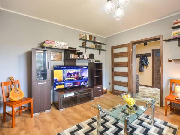 Apartament Folkowy Wujek Pod Gromadzyniem Ustrzyki Dolne Exterior foto